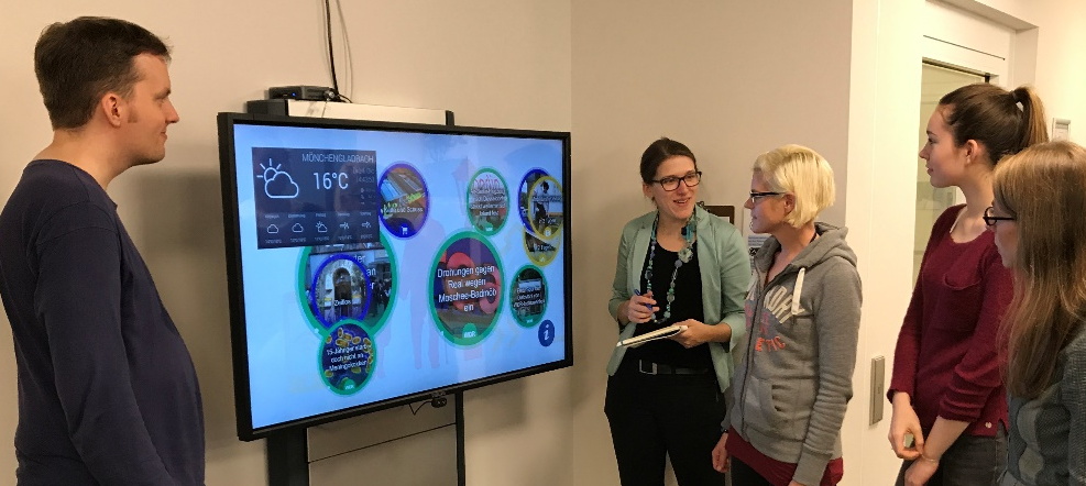 Indoor deployment of a smart information display at a retirement home in Mönchengladbach